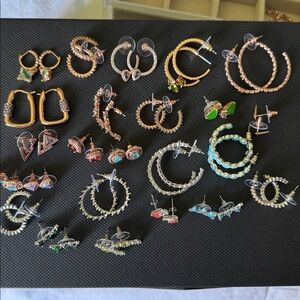 Destash - 23 new Bomb Party earrings